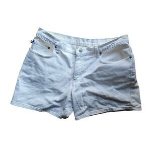 Ralph Lauren Women  white shorts Size 12